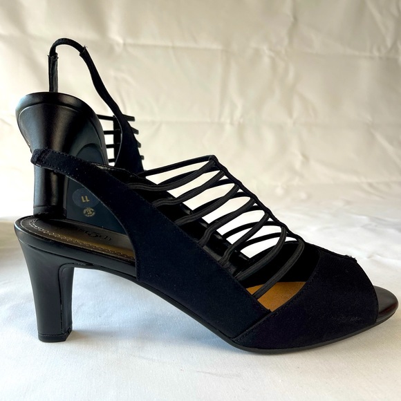 East 5th Shoes - Black Straps Heeled Sandals Open Toe